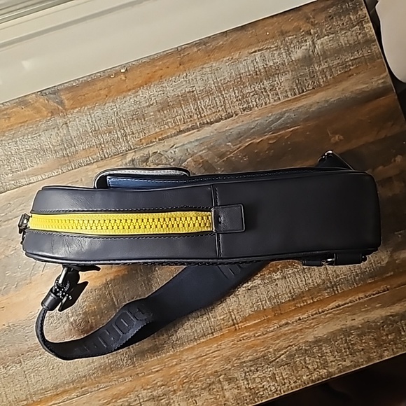 Coach Track Pack In Colorblock - All Calf Leather - Gunmetal-Lime-Green - Picture 4 of 12